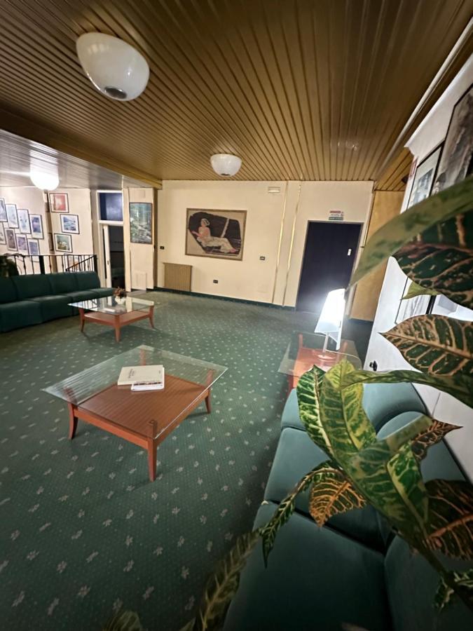 Hotel Atena Ciro Marina Luaran gambar