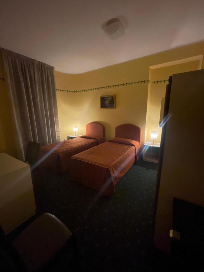 Hotel Atena Ciro Marina Luaran gambar